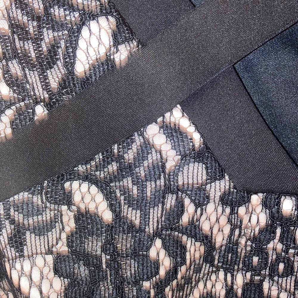 Enfocus Studio Black and Cream Sheath Mini Dress - Picture 4 of 6